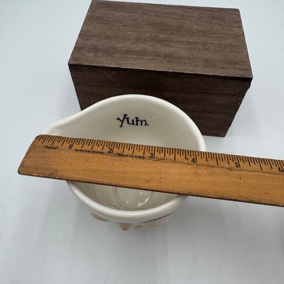 Vintage Baileys Irish Cream Winking Eye Creamer Girl w Blue Bow Limited Edition - Picture 9 of 10